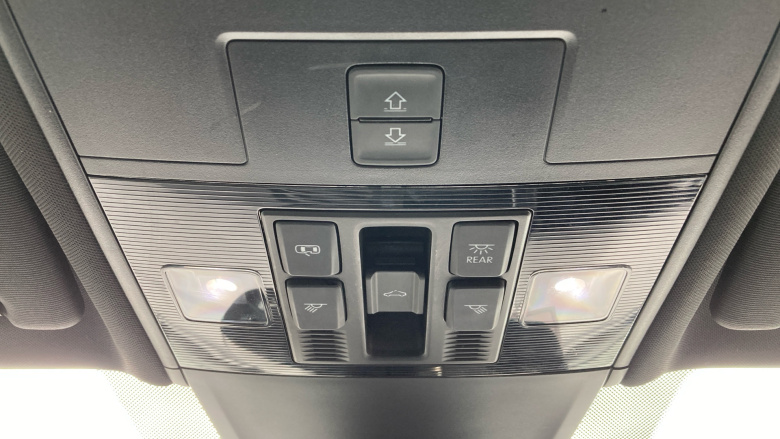 Volkswagen Tiguan 2.0 TDi 150 R-Line 5dr Diesel Estate